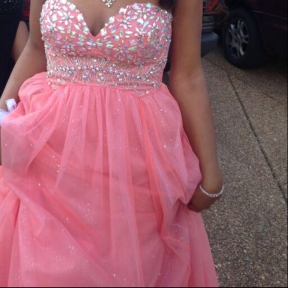 Prom dress